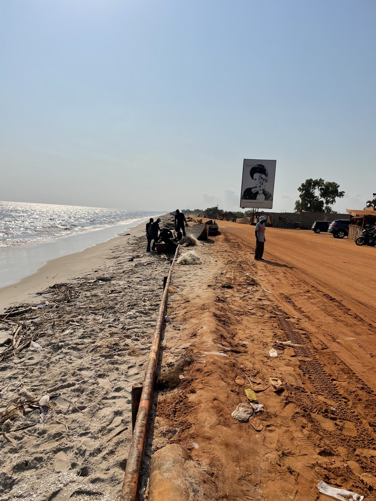 La plage de Muanda face à l'Atlantique