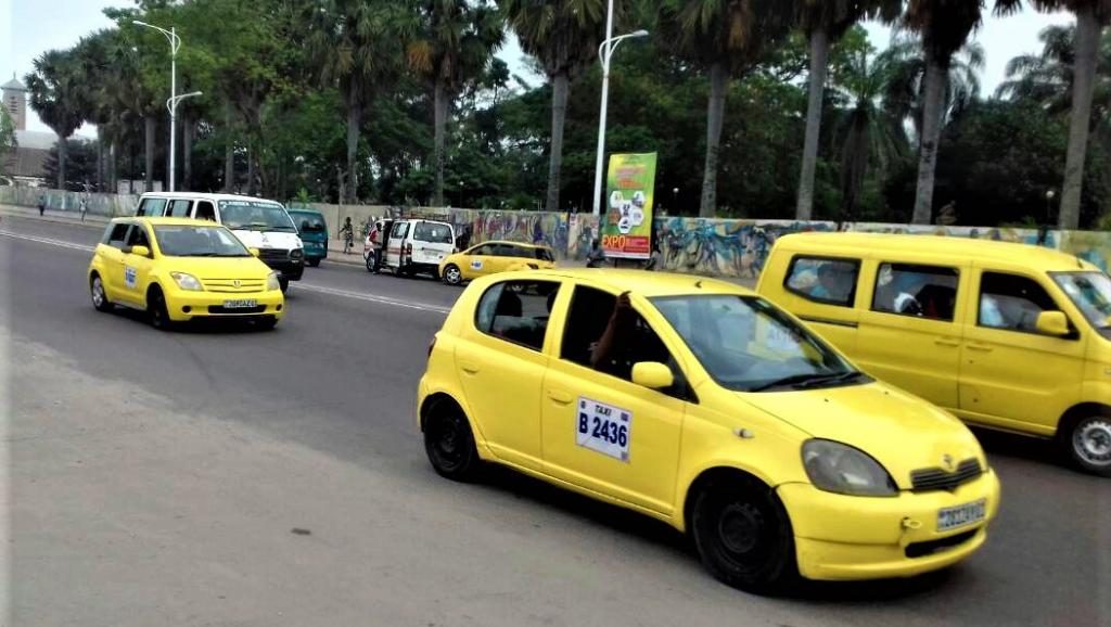 Les taxis jaunes de Kinshasa