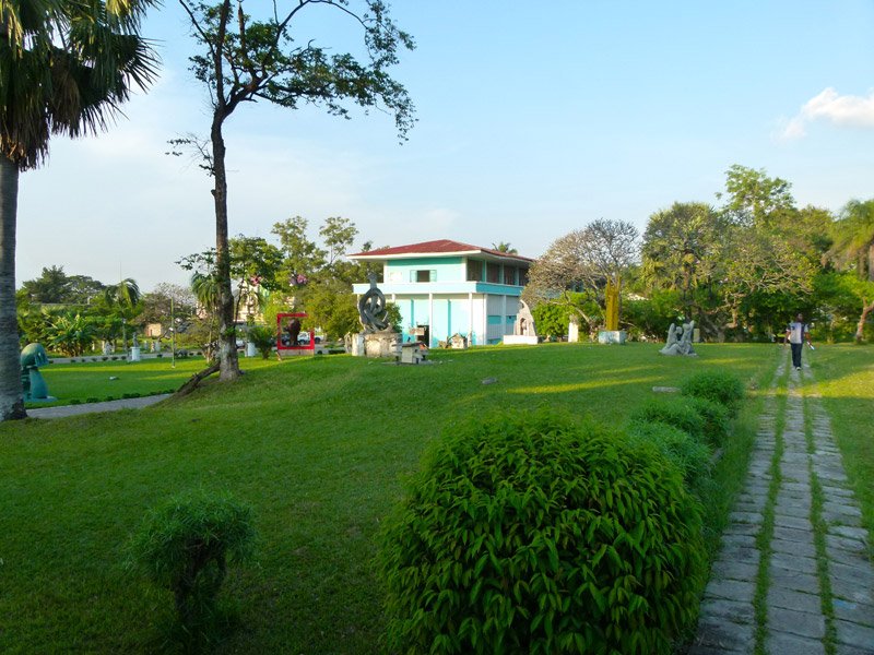 Le jardin de sculptures de l'Académie des Beaux-Arts