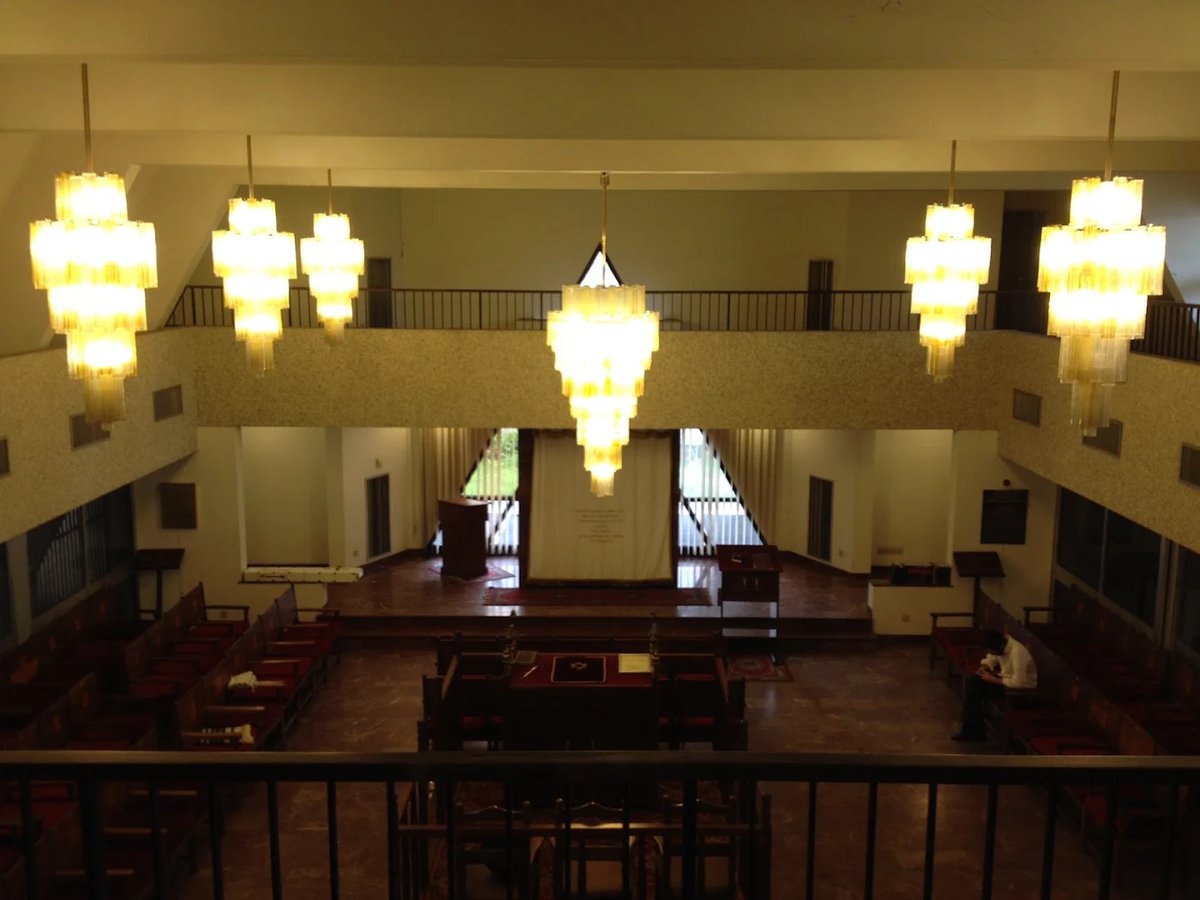 L'intérieur de la Synagogue de Kinshasa
