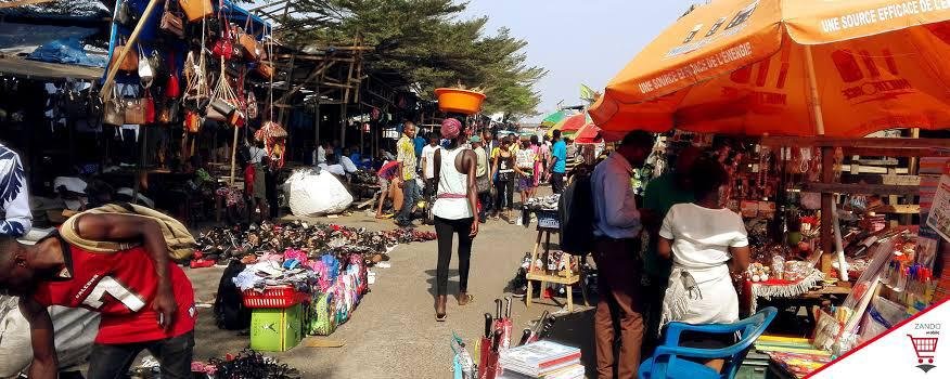 Les allées du grand marché Zando