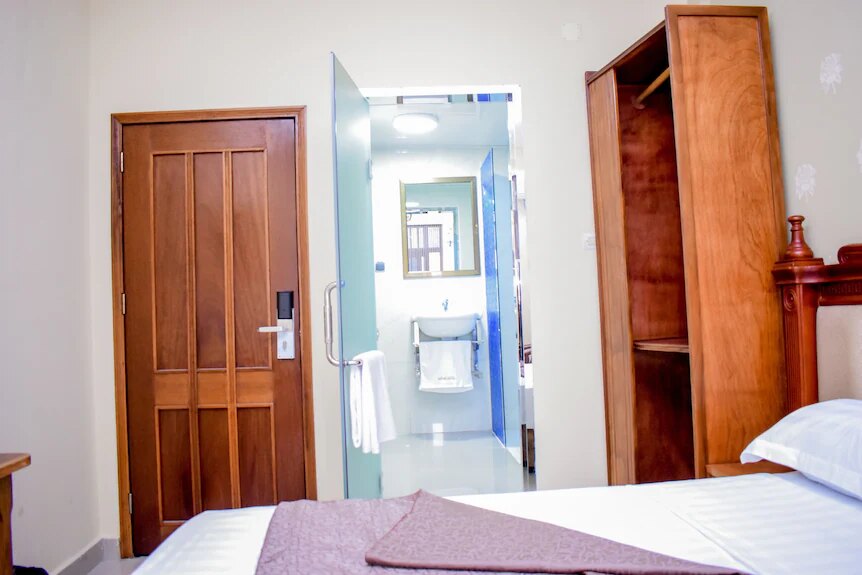 Chambre du Saphir Hôtel, Matonge, Kinshasa