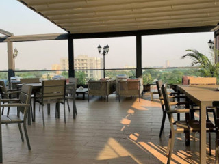 Ambiance — Seray Mediterranean Lounge