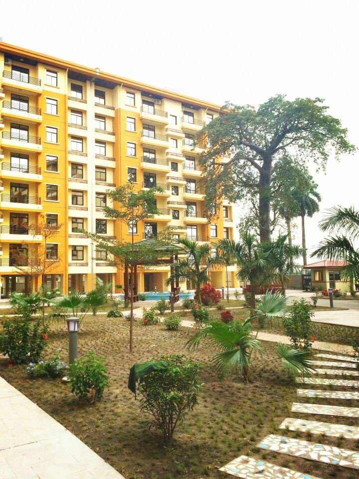 Résidence avec jardin et piscine à Kinshasa